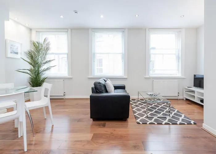 Roomspace Serviced Apartments - Sterling House