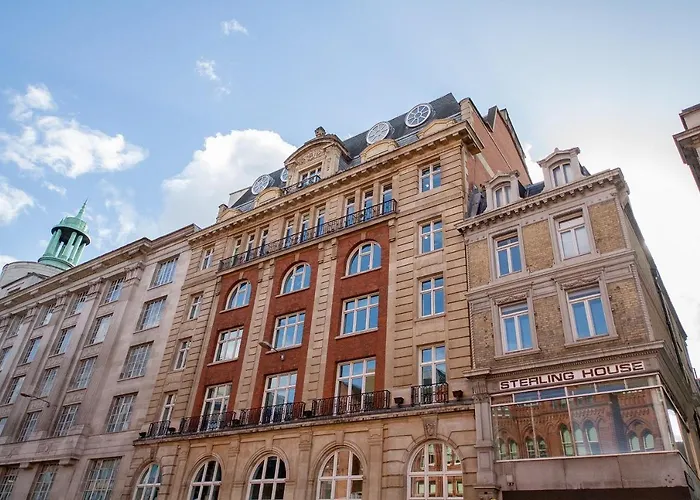 Roomspace Serviced Apartments - Sterling House