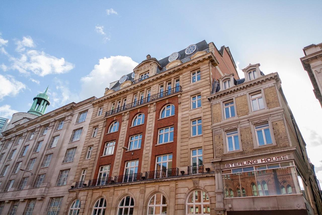 Roomspace Serviced - Sterling House * Londen
